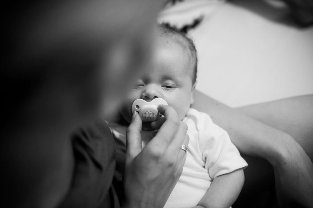 should i give my baby a dummy